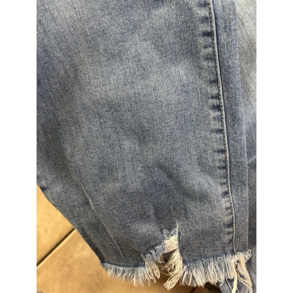 Risen Women's Cropped Ankle Jeans 3XL Distressed Frayed Ends Medium Wash - Picture 4 of 16